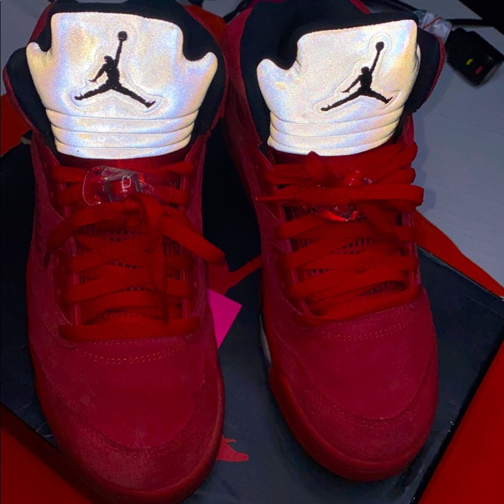 Jordan 5’s “Red Suede”